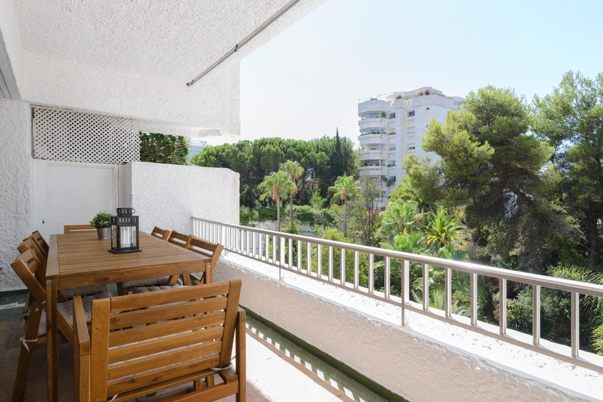 Jardines Del Mar Apartments Marbella Exterior photo