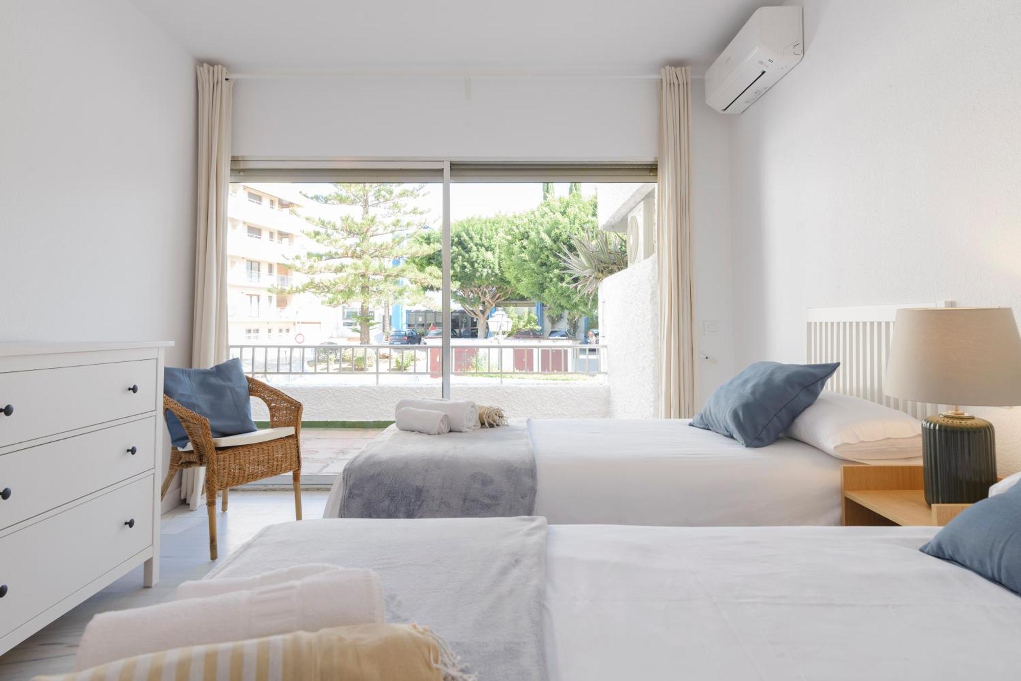 Jardines Del Mar Apartments Marbella Exterior photo